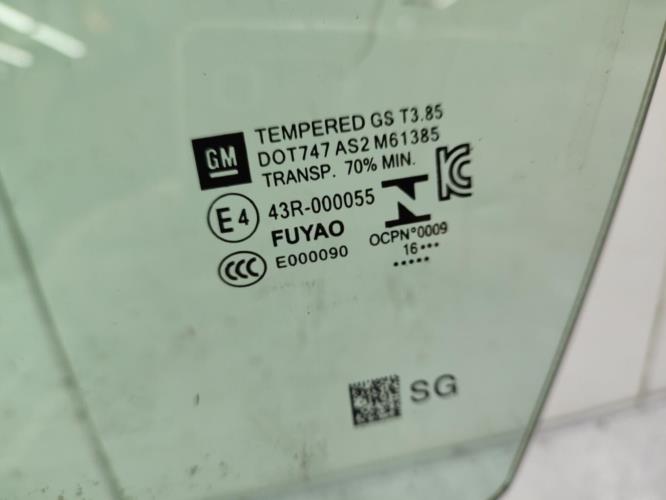 Vitre avant gauche OPEL ASTRA K PHASE 1 Essence