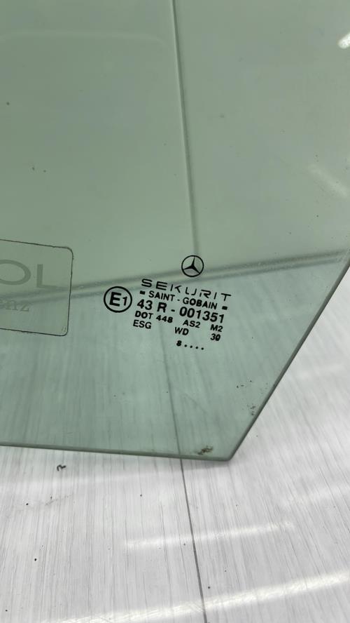 Vitre avant gauche MERCEDES CLASSE A 168 PHASE 1 Diesel
