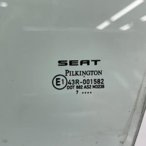 Vitre avant gauche SEAT LEON 2 PHASE 1 Diesel