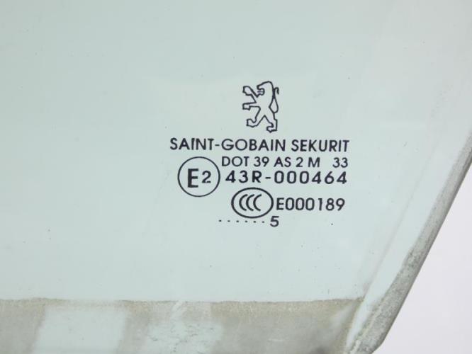 Vitre avant gauche PEUGEOT 206 PHASE 2 Diesel