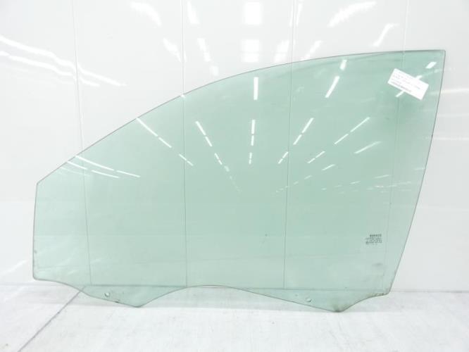 Vitre avant gauche RENAULT MEGANE 2 PHASE 1 Essence