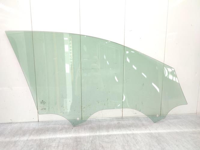 Vitre avant gauche VOLKSWAGEN GOLF 7 PHASE 1 Essence