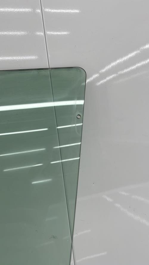 Vitre avant gauche RENAULT MEGANE 1 PHASE 2 BREAK Diesel