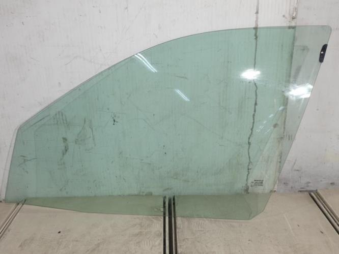 Vitre avant gauche RENAULT MEGANE 1 PHASE 2 Diesel