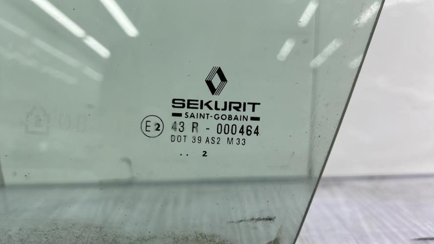 Vitre avant gauche RENAULT R21 PHASE 2 Diesel