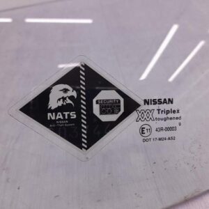 Vitre avant gauche NISSAN PRIMERA 2 PHASE 1 BREAK Diesel