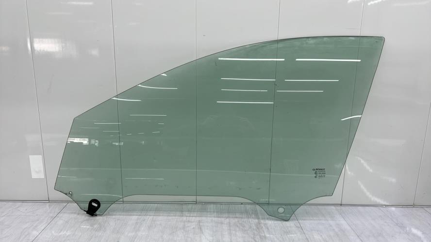 Vitre avant gauche RENAULT LAGUNA 3 PHASE 1 Diesel