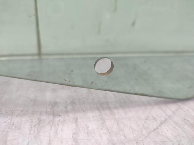 Vitre avant gauche RENAULT MEGANE 2 PHASE 1 BREAK Diesel