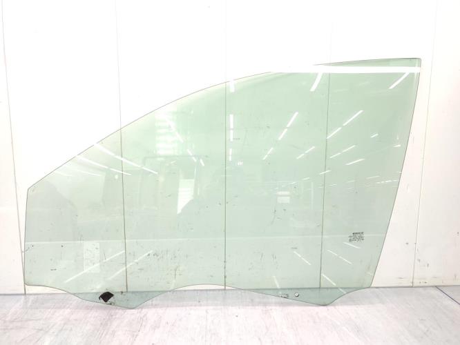 Vitre avant gauche RENAULT MEGANE 2 PHASE 1 BREAK Diesel