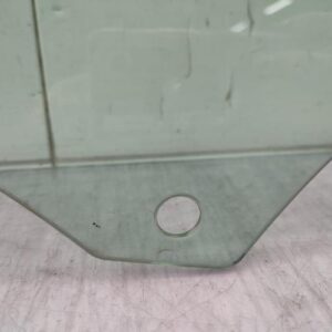Vitre avant gauche AUDI A1 1 PHASE 1 Essence