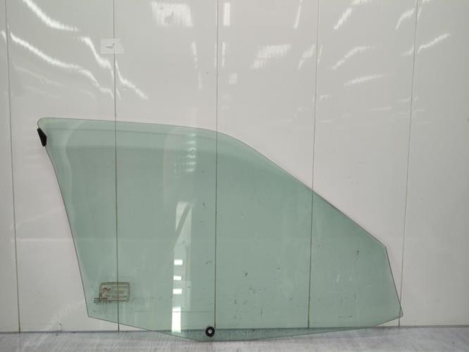Vitre avant gauche PEUGEOT 605 PHASE 2 Essence