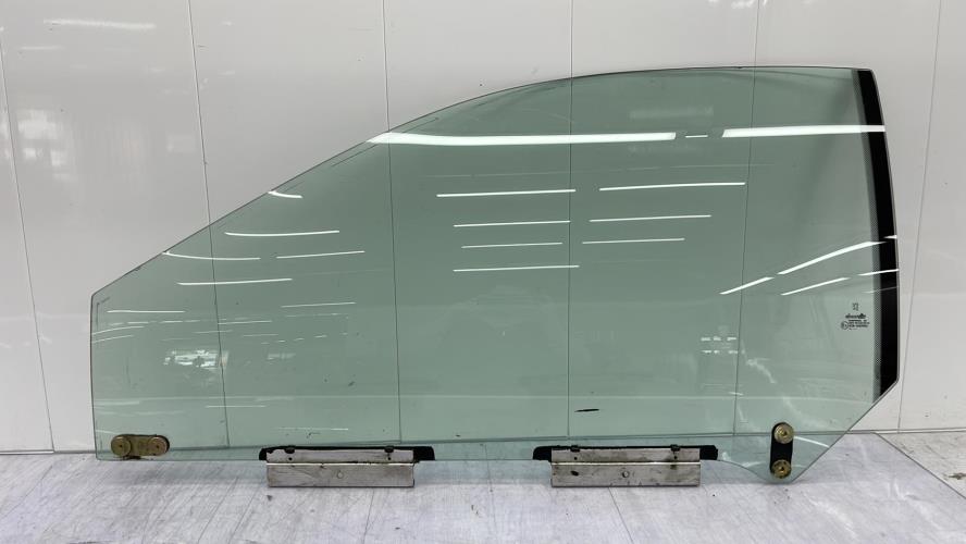 Vitre avant gauche PEUGEOT 406 COUPE Essence