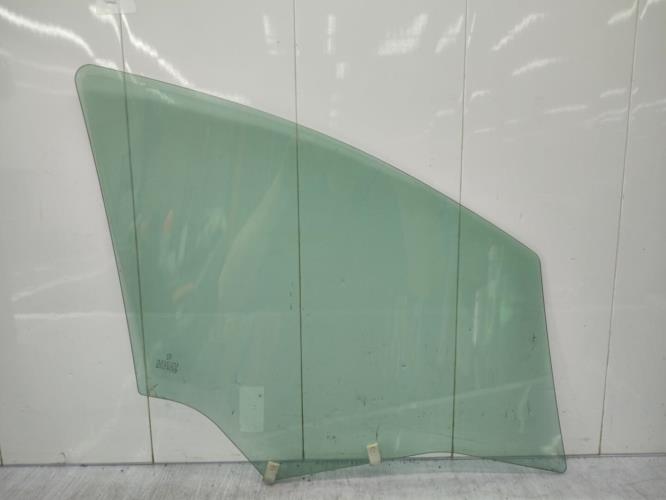 Vitre avant gauche PEUGEOT 307 PHASE 1 Essence