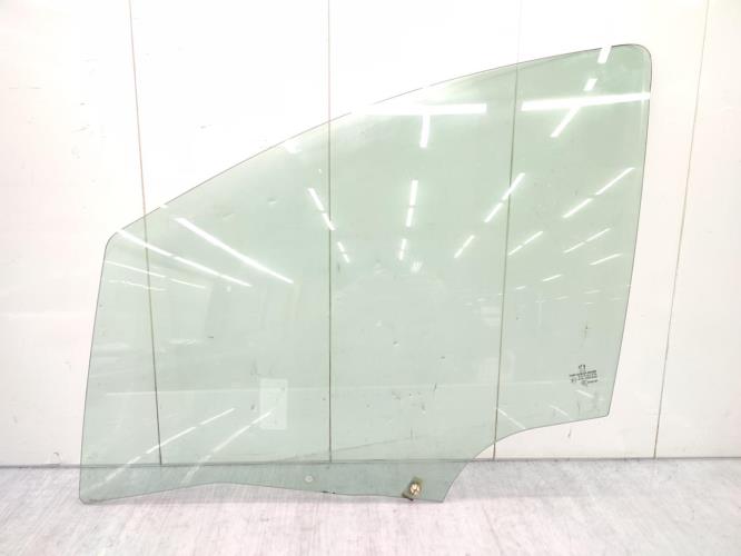 Vitre avant gauche PEUGEOT 207 PHASE 2 Diesel