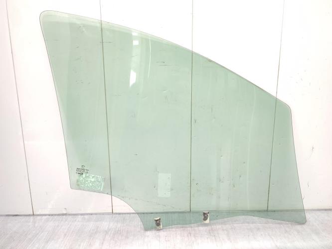 Vitre avant gauche PEUGEOT 207 PHASE 2 Diesel