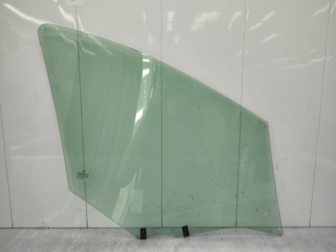 Vitre avant gauche PEUGEOT 308 1 SW PHASE 2 BREAK Diesel