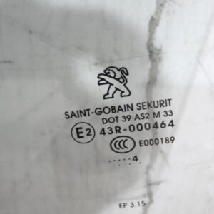 Vitre avant gauche PEUGEOT 208 1 PHASE 1 Diesel