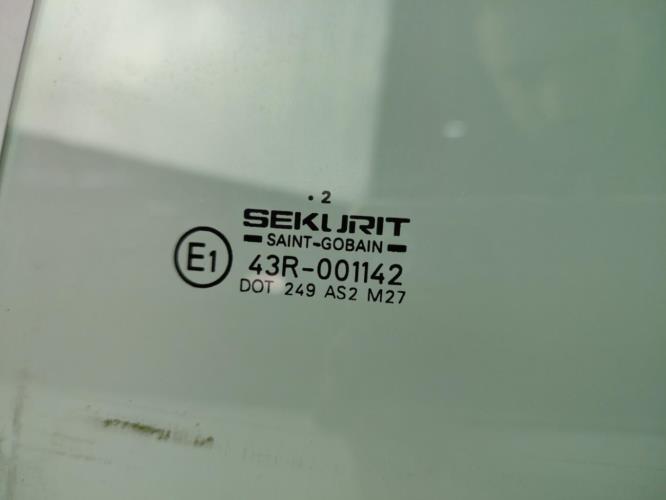 Vitre avant gauche PEUGEOT PARTNER 1 PHASE 1 Diesel