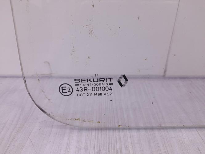 Vitre porte coffre droit RENAULT EXPRESS PHASE 1 Essence