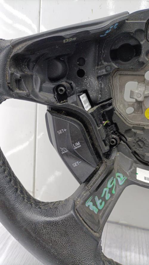 Volant FORD FOCUS 3 PHASE 1 Diesel