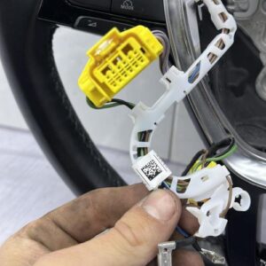 Volant VOLKSWAGEN POLO 6 PHASE 1 Essence