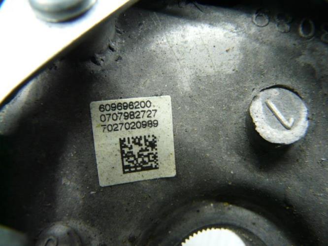 Volant MINI MINI 2 R56 PHASE 1 Essence