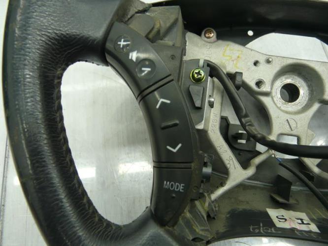 Volant TOYOTA AVENSIS VERSO PHASE 1 Diesel