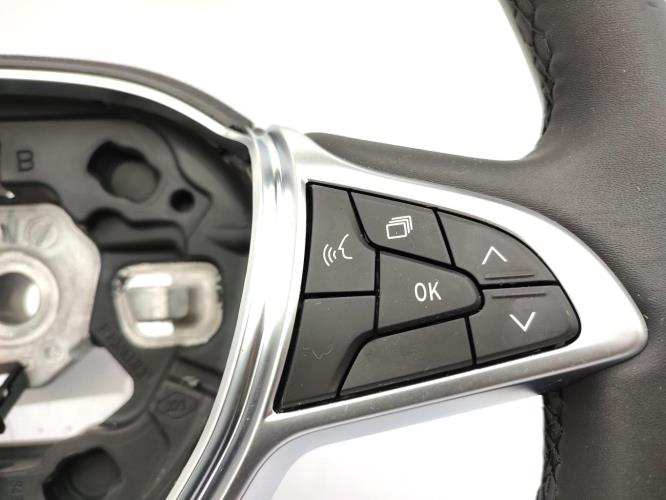 Volant DACIA SANDERO 3 Essence/Hybride