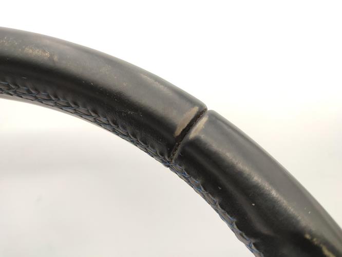 Volant VOLKSWAGEN POLO 4 PHASE 2 Essence