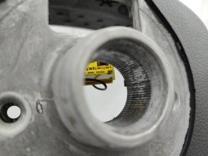 Volant VOLKSWAGEN POLO 4 PHASE 2 Essence