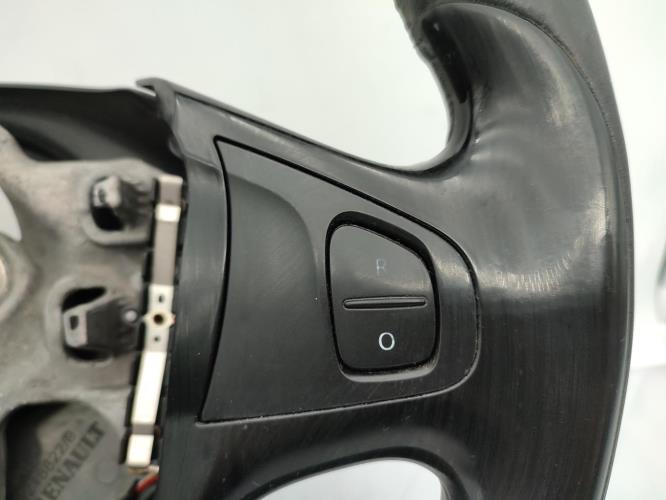 Volant RENAULT CLIO 4 PHASE 1 Diesel