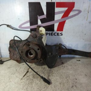 Fusee avant droit ALFA ROMEO 147 PHASE 2 Essence