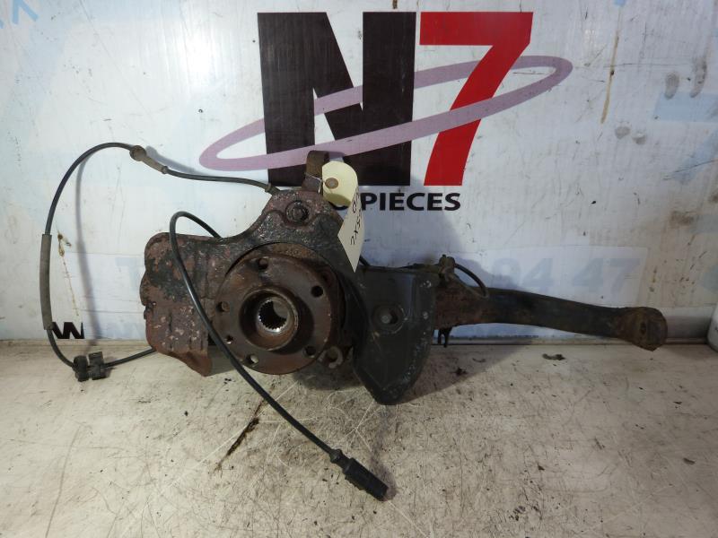 Fusee avant droit ALFA ROMEO 147 PHASE 2 Essence