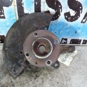 Fusee avant droit VOLKSWAGEN GOLF 3 Diesel