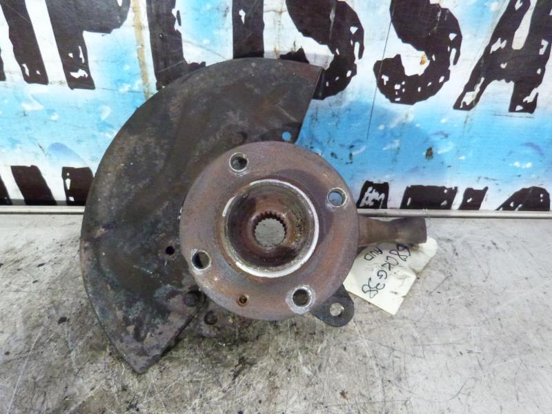 Fusee avant droit VOLKSWAGEN GOLF 3 Diesel