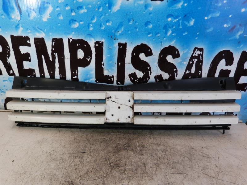 Calandre PEUGEOT 205 PHASE 2 Diesel