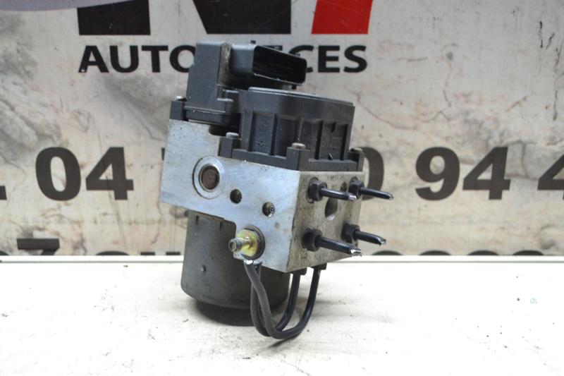 Bloc ABS (freins anti-blocage) VOLKSWAGEN PASSAT 4 PHASE 1 Diesel