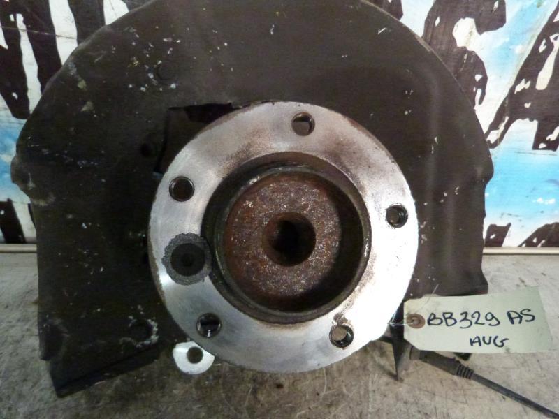 Fusee avant gauche BMW SERIE 5 E61 TOURING PHASE 1 BREAK Diesel