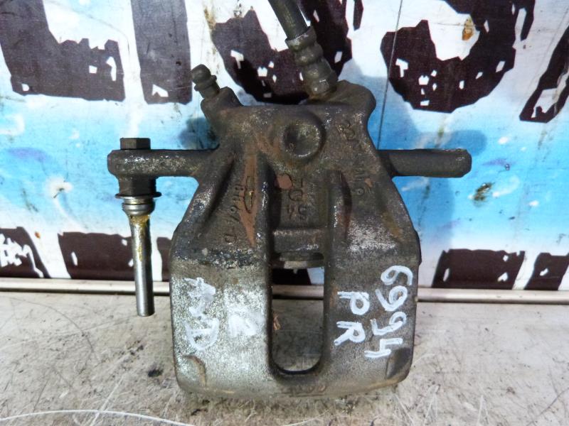 Etrier avant droit (freinage) RENAULT CLIO 3 PHASE 1 BREAK Diesel