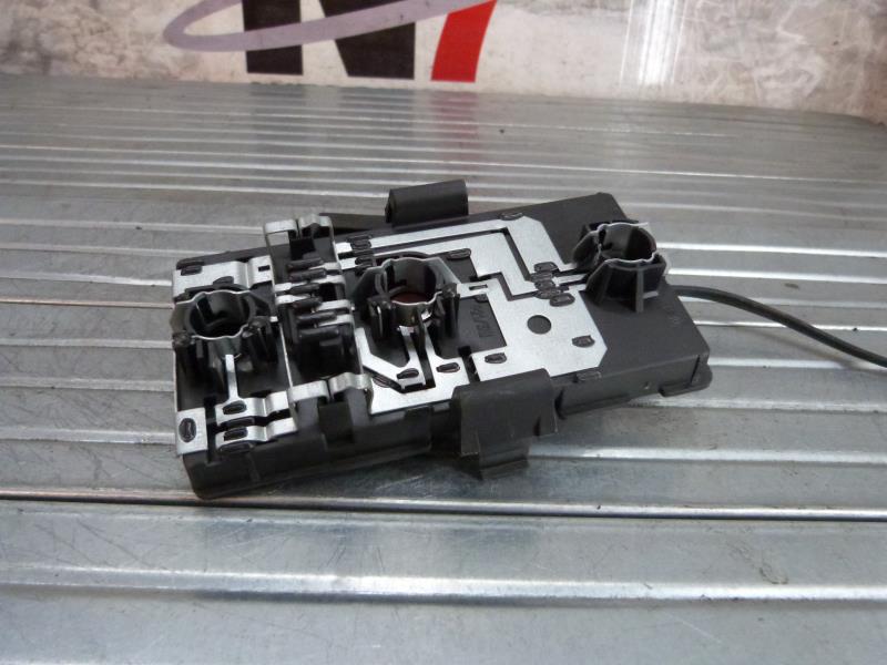 Platine feu arriere gauche RENAULT R19 PHASE 2 Essence