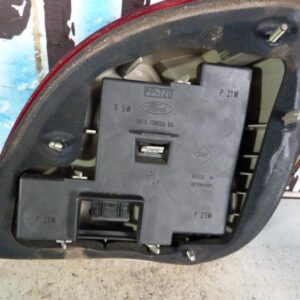 Feu arriere principal gauche (feux) FORD FIESTA 4 PHASE 1 Essence