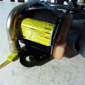 Ceinture avant gauche TOYOTA AVENSIS VERSO PHASE 1 Diesel