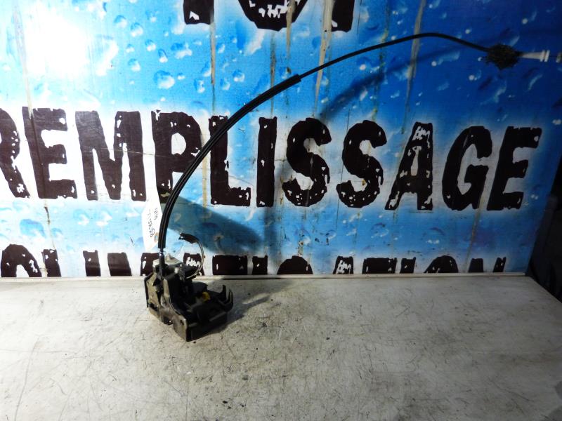 Serrure avant gauche RENAULT CLIO 2 PHASE 2 Diesel