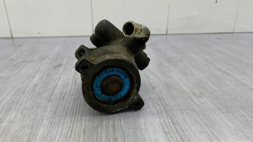 Pompe de direction FORD ESCORT 6 Diesel