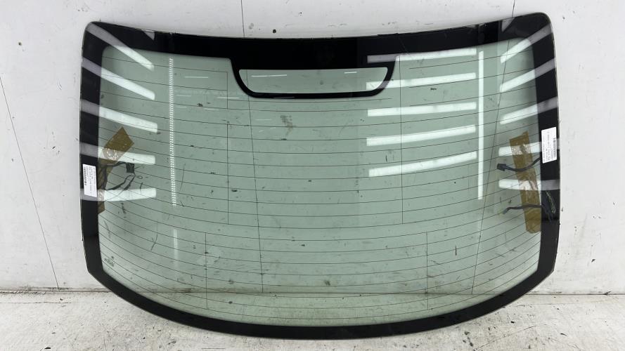 Lunette arriere BMW SERIE 3 E46 PHASE 2 Diesel