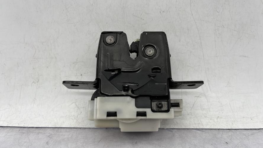 Serrure de hayon RENAULT SCENIC 2 PHASE 2 Diesel