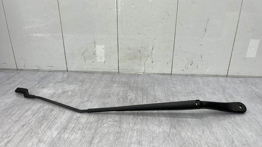 Bras essuie glace avant droit RENAULT CLIO 5 PHASE 1 Essence
