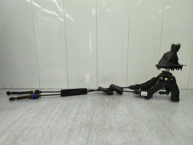 Levier de vitesses RENAULT CLIO 5 PHASE 1 Essence