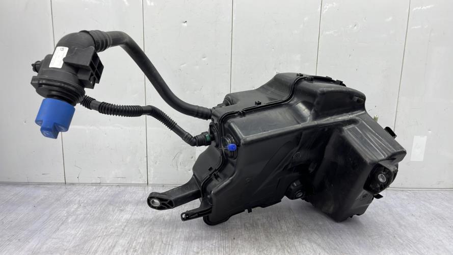 Reservoir AdBlue VOLKSWAGEN POLO 6 PHASE 1 Diesel