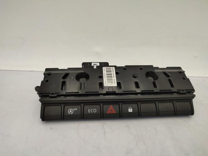 Bouton de warning RENAULT CLIO 5 PHASE 1 Essence